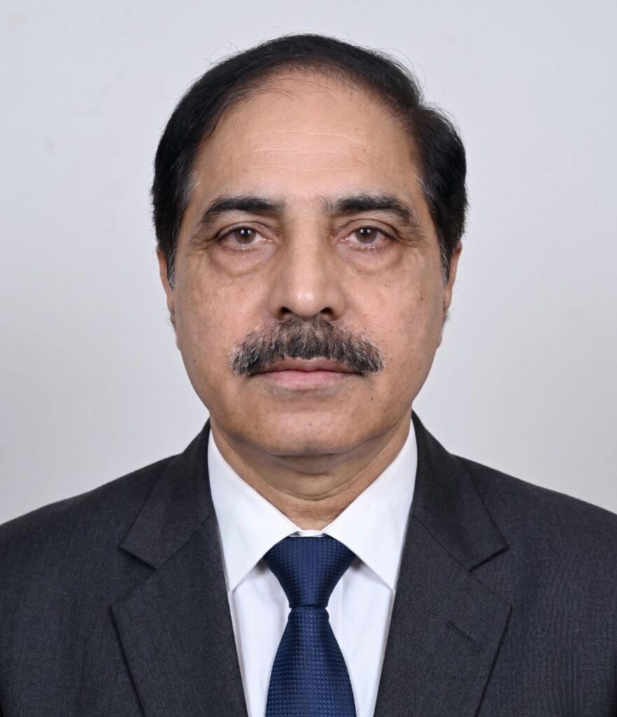 Mr. Vijay Kapoor